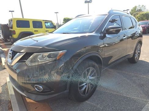 Used 2015 Nissan Rogue SL w/ SL Premium Package image 1