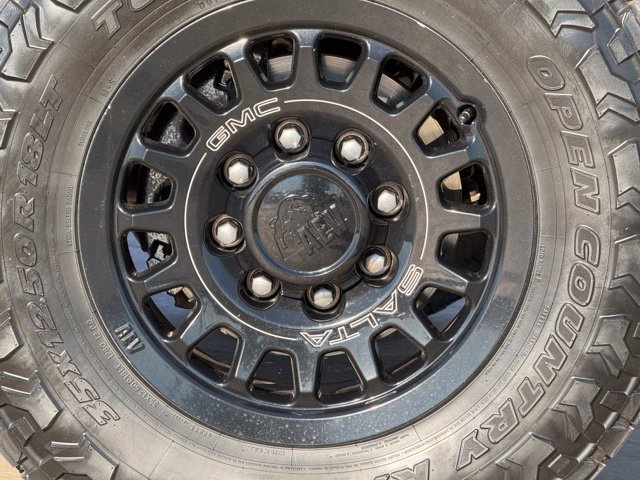 Used 2024 GMC Sierra 2500 AT4X w/ AT4X AEV Edition AWD/4WD image 13