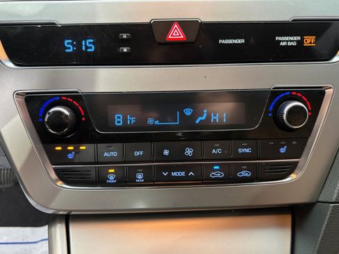 Used 2015 Hyundai Sonata Limited image 35