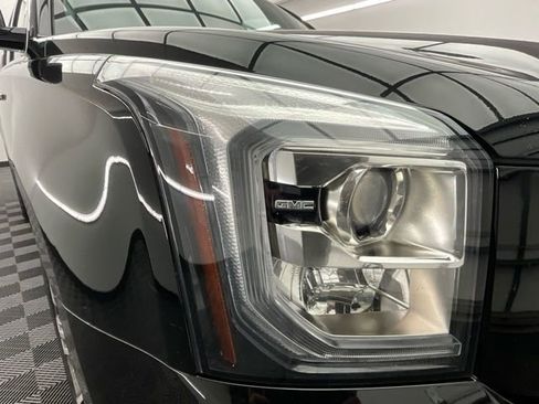 Used 2019 GMC Yukon Denali w/ Denali Ultimate Package image 27
