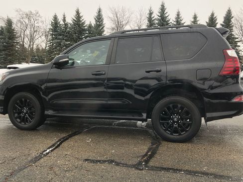 Used 2022 Lexus GX 460 image 7