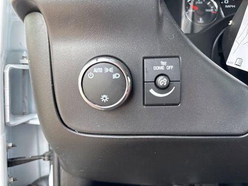 New 2026 GMC Savana 3500 w/ Driver Convenience Package image 6