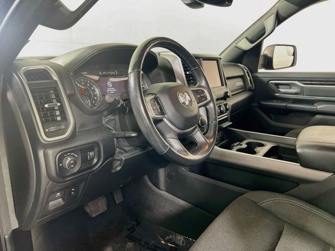Used 2020 RAM 1500 Big Horn AWD/4WD image 9