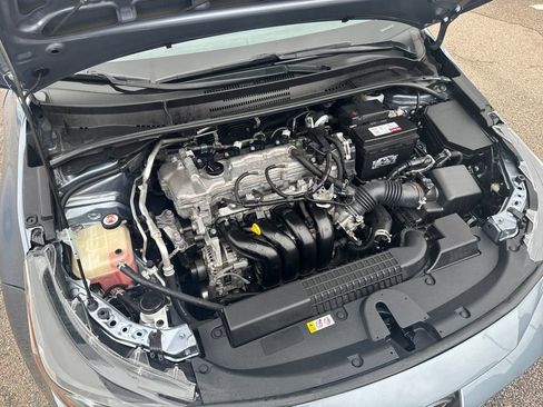 Used 2021 Toyota Corolla LE FWD image 39