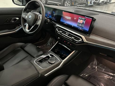 Used 2024 BMW 330e w/ Convenience Package RWD image 17