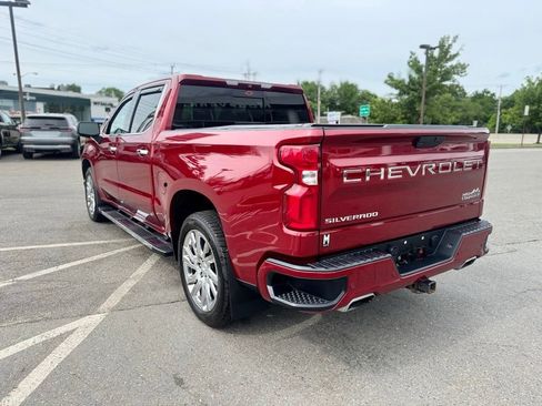 Used 2019 Chevrolet Silverado 1500 High Country w/ High Country Premium Package AWD/4WD image 4