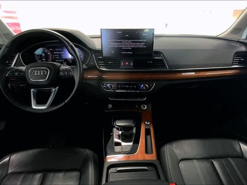 Used 2021 Audi Q5 2.0T Premium Plus w/ Premium Plus Package AWD/4WD image 8