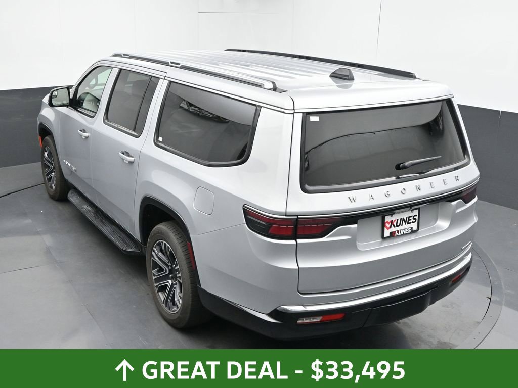 Used 2024 Jeep Wagoneer L Series II w/ Flexible Seating Group AWD/4WD image 42