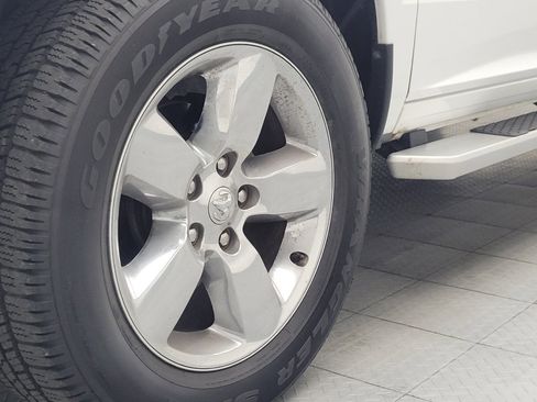 Used 2017 RAM 1500 Big Horn AWD/4WD image 31