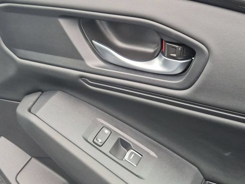 Used 2025 Honda Accord SE image 33