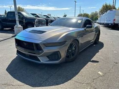 Used 2024 Ford Mustang GT RWD image 1