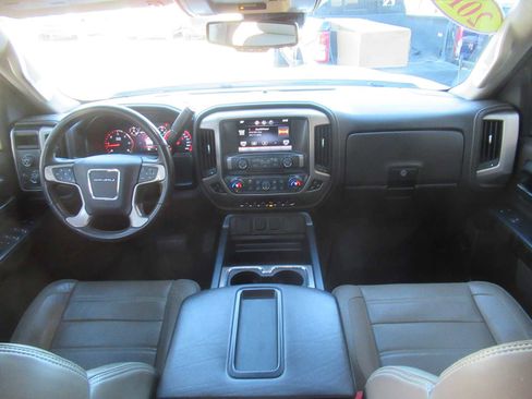 Used 2014 GMC Sierra 1500 Denali w/ Driver Alert Package image 38