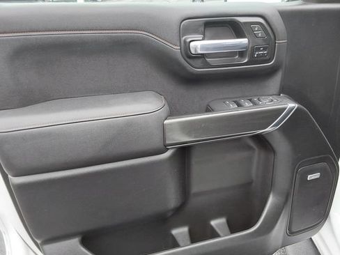 Used 2021 GMC Sierra 1500 AT4 w/ AT4 Premium Package AWD/4WD image 18