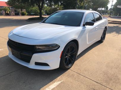 Used 2018 Dodge Charger SXT w/ Blacktop Package