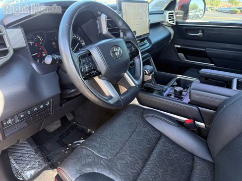 Used 2022 Toyota Tundra Limited AWD/4WD image 12