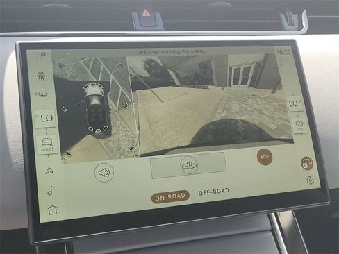 New 2025 Land Rover Range Rover Evoque S image 10