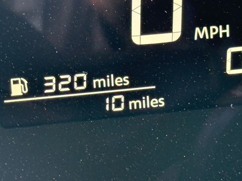 New 2025 Nissan Kicks SV image 23