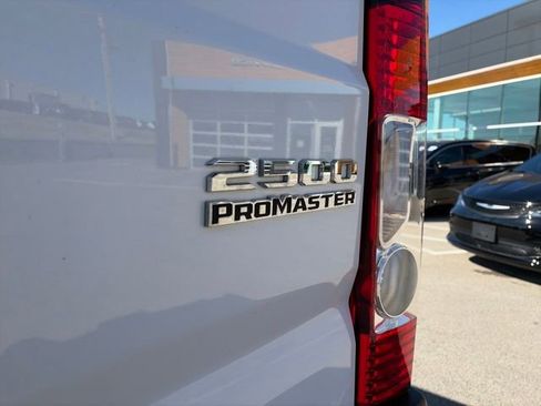 Used 2024 RAM ProMaster 2500 image 45