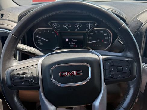 Used 2021 GMC Sierra 1500 SLT w/ SLT Convenience Package AWD/4WD image 40