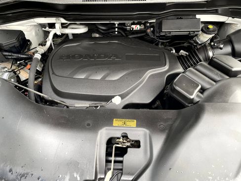 Certified 2022 Honda Pilot Special Edition image 7