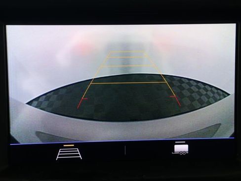 Used 2021 Chevrolet Silverado 1500 Custom Trail Boss w/ Safety Confidence Package image 16