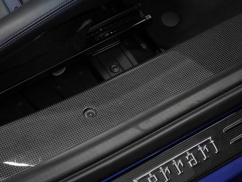 Certified 2020 Ferrari 488 Pista Spider image 21