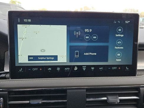 New 2026 Lincoln Corsair Premiere image 10