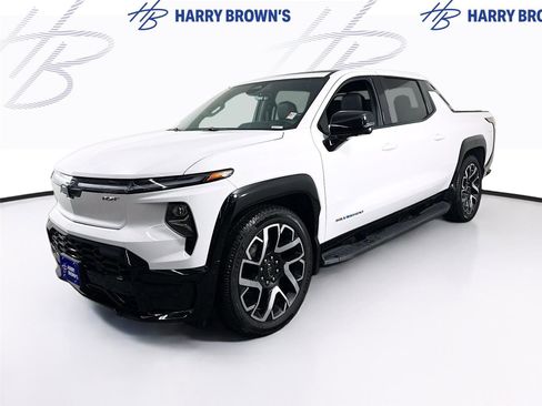 Used 2025 Chevrolet Silverado EV RST image 1