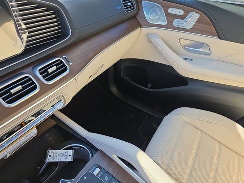 New 2026 Mercedes-Benz GLE 450 4MATIC image 19