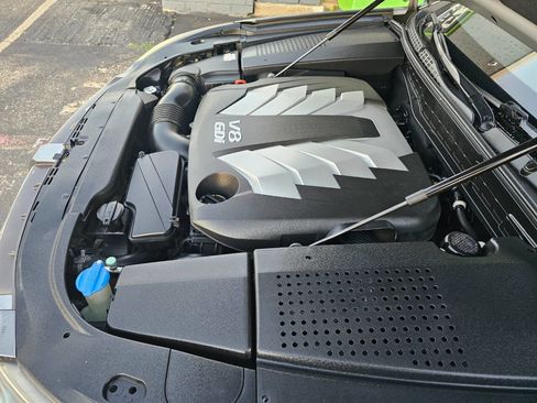 Used 2016 Hyundai Equus Signature image 47