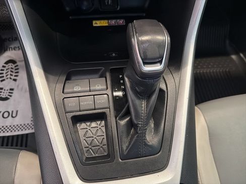 Used 2023 Toyota RAV4 XLE Premium FWD image 26
