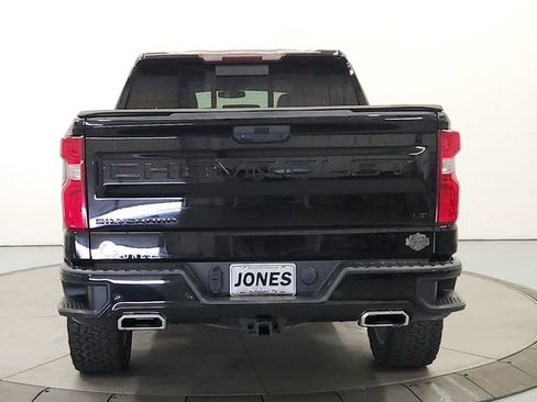 Used 2021 Chevrolet Silverado 1500 LT Trail Boss w/ Convenience Package II AWD/4WD image 6
