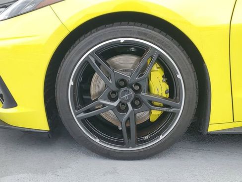 Used 2024 Chevrolet Corvette Stingray Premium Conv w/ Z51 Performance Package image 11