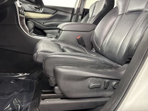 Used 2019 Subaru Ascent Limited AWD/4WD image 20