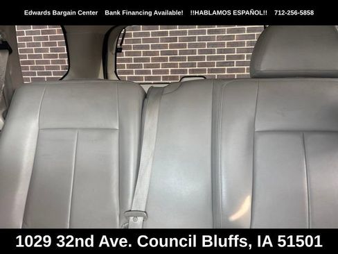 Used 2008 GMC Envoy SLT AWD/4WD image 15