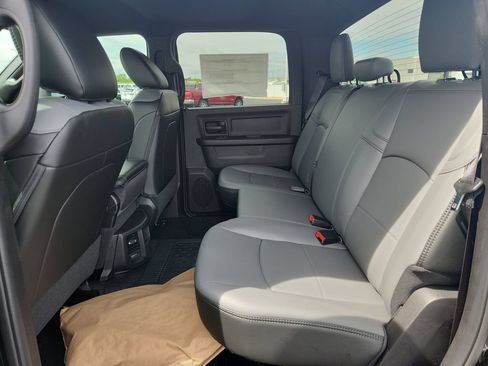 New 2026 RAM 3500 Tradesman AWD/4WD image 19