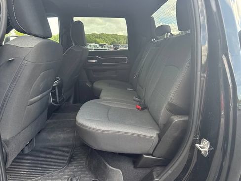 Used 2024 RAM 2500 Big Horn w/ Sport Appearance Package AWD/4WD image 38