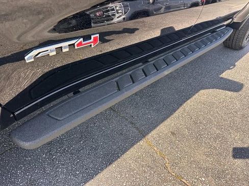 New 2026 GMC Sierra 1500 AT4 w/ AT4 Premium Package image 17