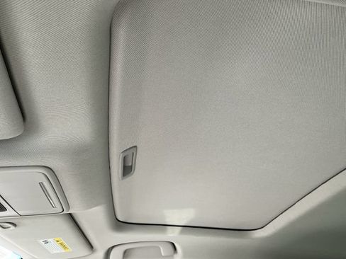 Certified 2025 Honda Accord SE image 30