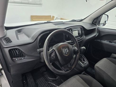 Used 2022 RAM ProMaster City Tradesman FWD image 12