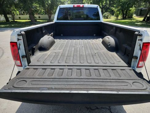 Used 2016 RAM 3500 SLT AWD/4WD image 10