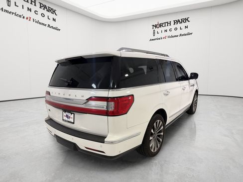 Used 2020 Lincoln Navigator Reserve w/ Luxury Package RWD image 5