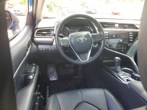 Used 2020 Toyota Camry XSE w/ Navigation Package FWD image 12