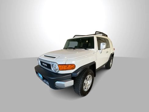 Used 2010 Toyota FJ Cruiser 4WD image 4