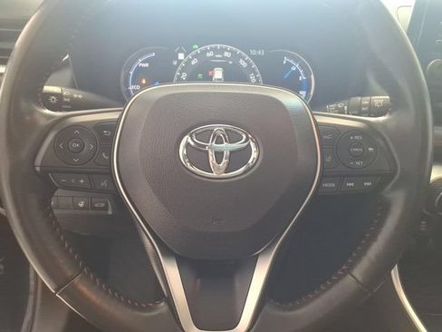 Certified 2021 Toyota RAV4 SE w/ Weather & Moonroof Package AWD/4WD image 9