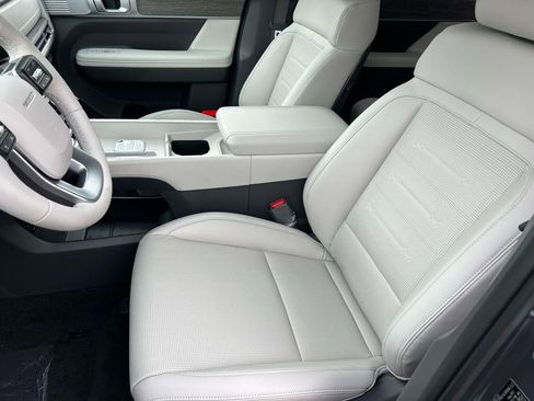 New 2026 Hyundai Santa Fe Limited image 15