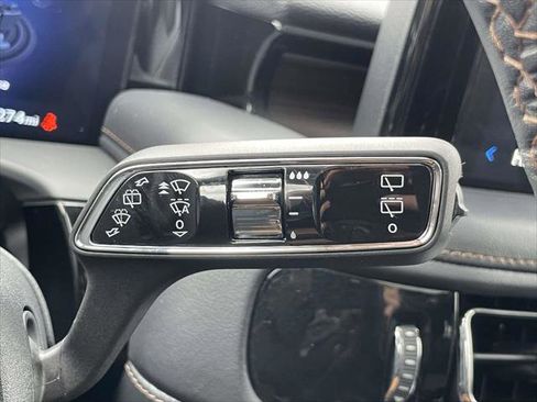 Used 2025 Lincoln Aviator Reserve w/ Illumination Package image 25