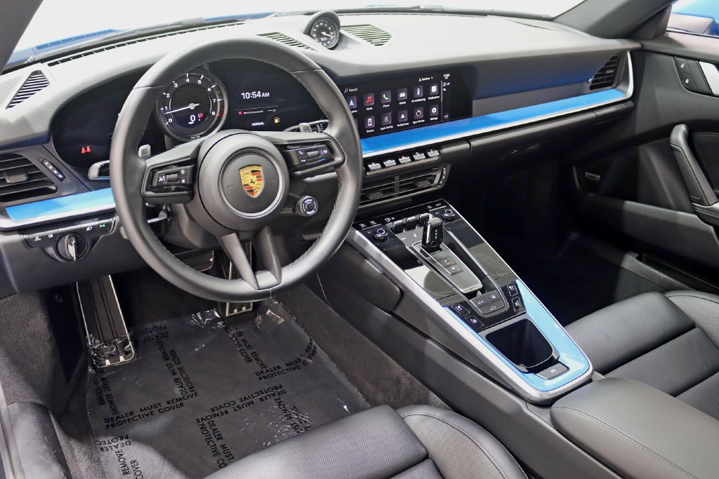 Used 2022 Porsche 911 Carrera RWD image 14