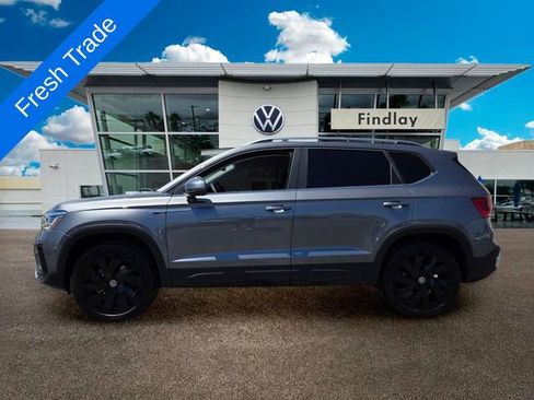 Certified 2024 Volkswagen Taos SEL AWD/4WD image 3