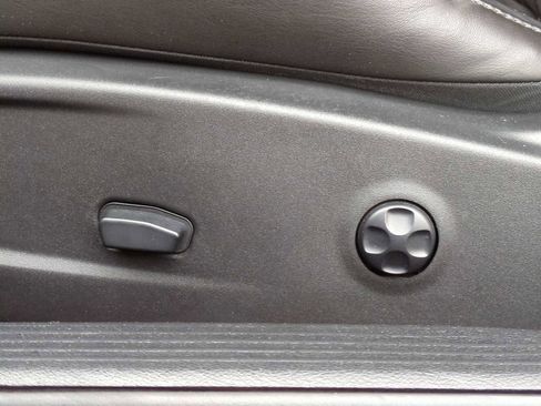 Used 2021 Dodge Challenger GT w/ Plus Package image 17